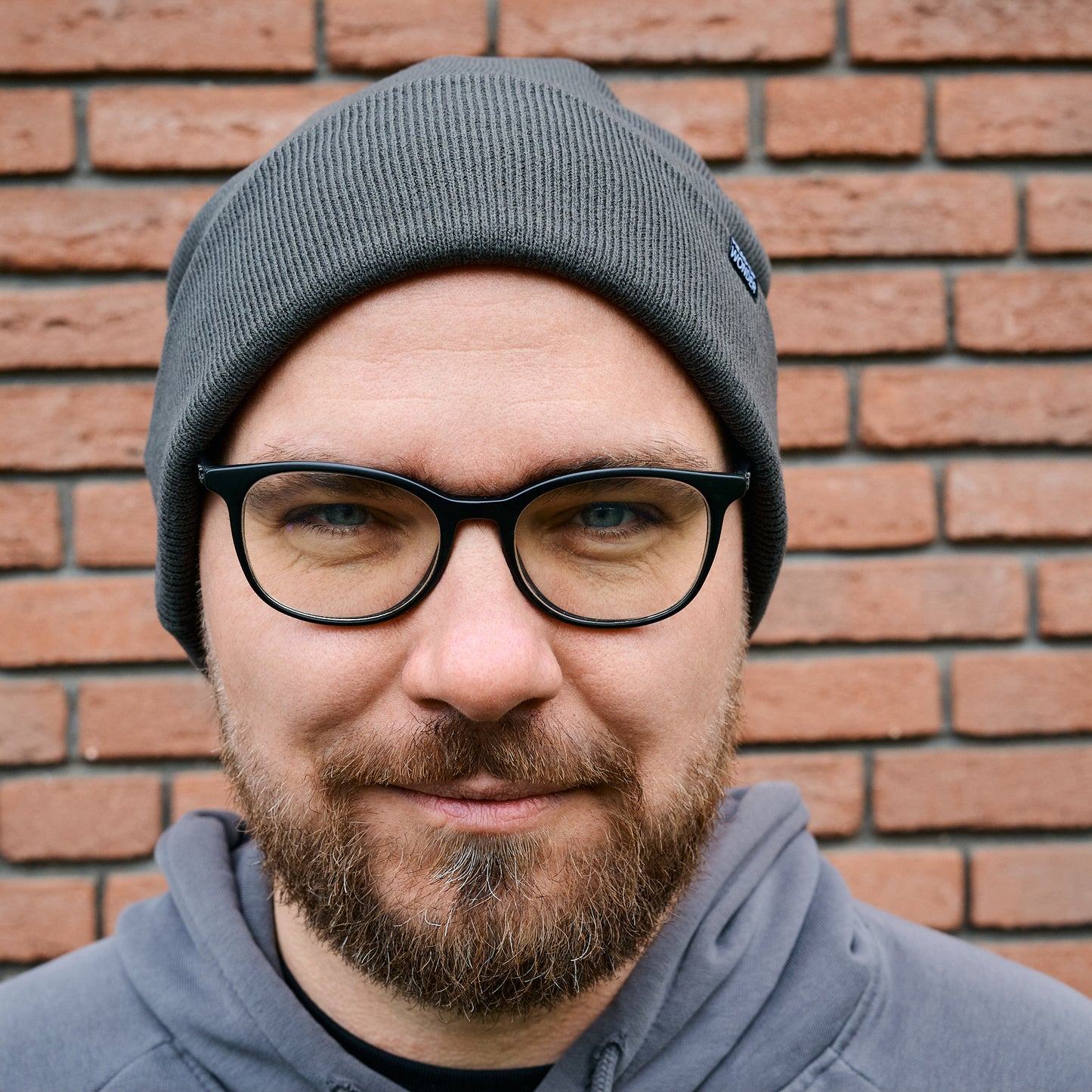 XL čepice HEAD OF WONDER Tmavě šedá – Beanie