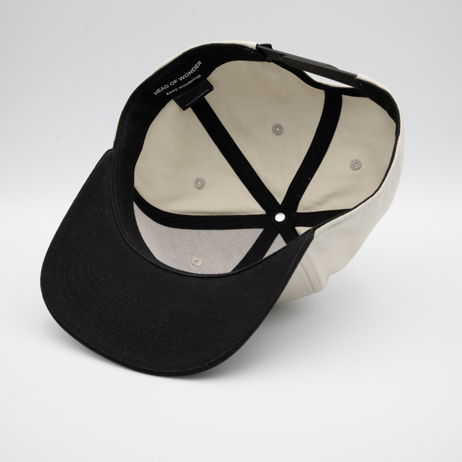 XL_Cap_HEAD_OF_WONDER_Grey_Snapback_Bottom