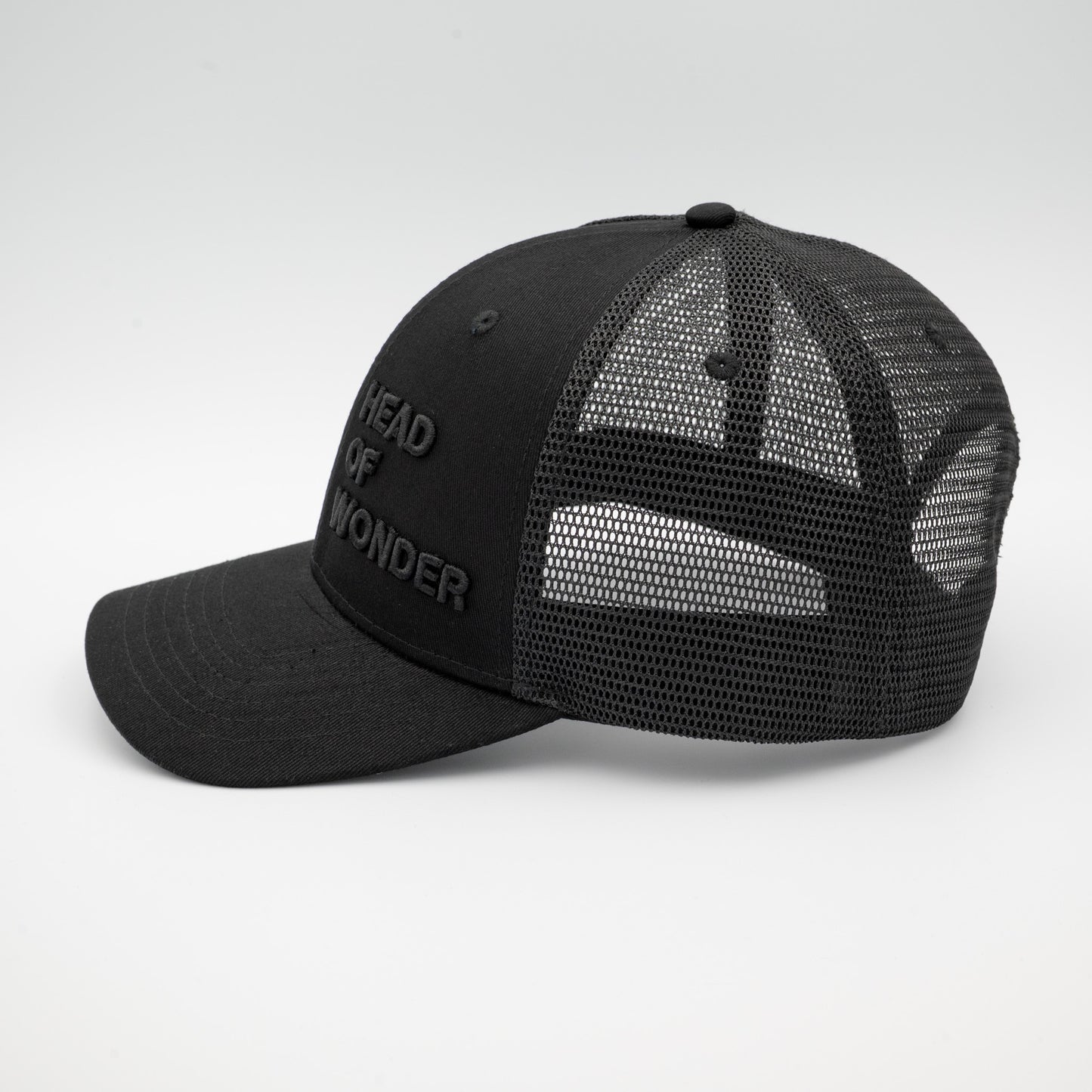 XL HEAD OF WONDER Cap Black – Classic Trucker Hat Side