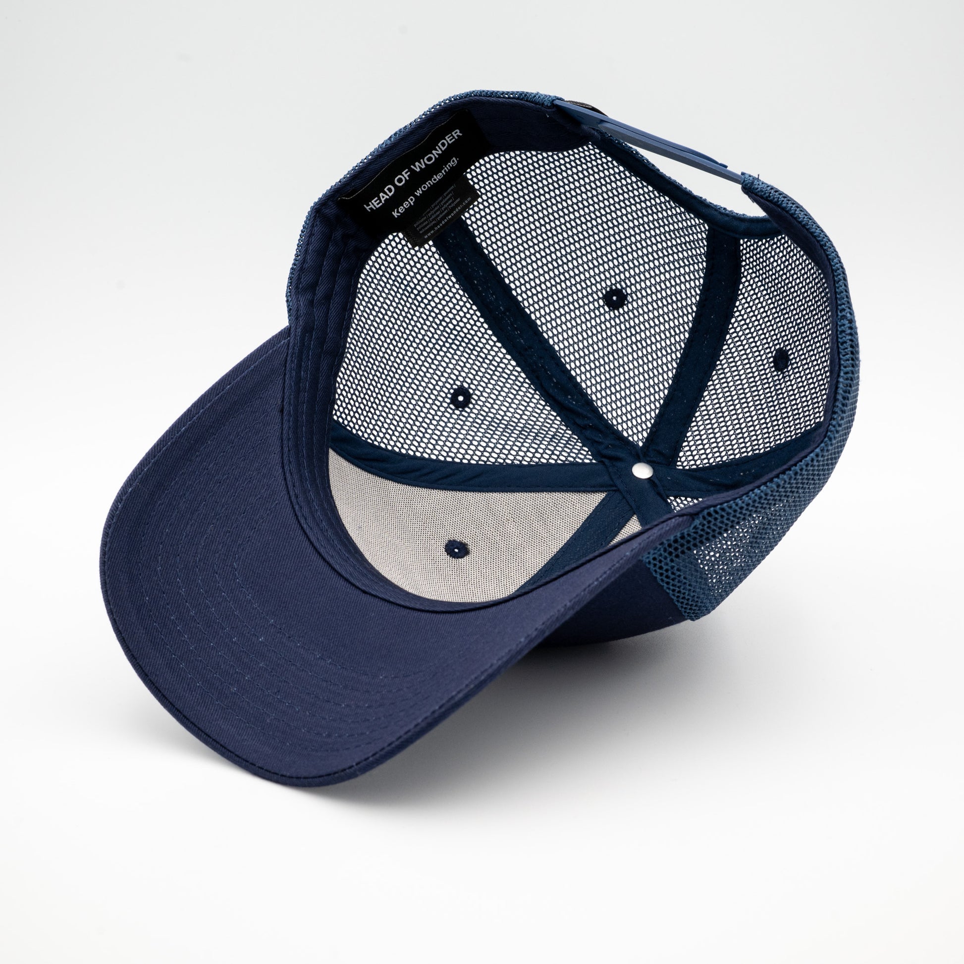 XL HEAD OF WONDER Cap Navy Blue – Classic Trucker Hat Bottom